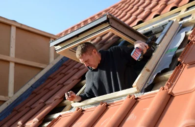 Pose de fenêtres de toit Velux à Gijounet